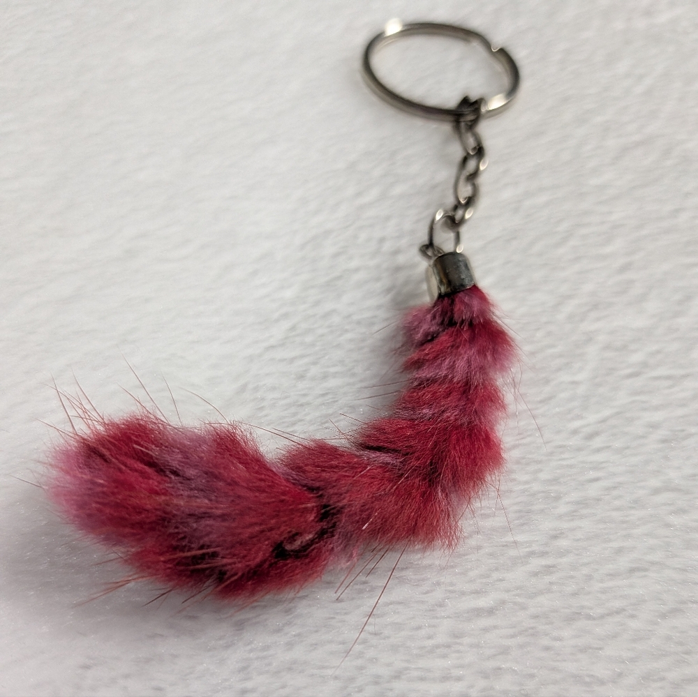 ❤️ Faux Fur Rabbit's Foot 90s Y2K Keychain